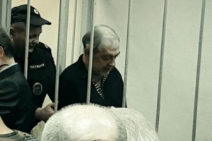 Тяжело больного Левона Айрапетяна 15 апреля поместили в камеру, где заключенные спят по 
очереди։ oбщественная инициатива
