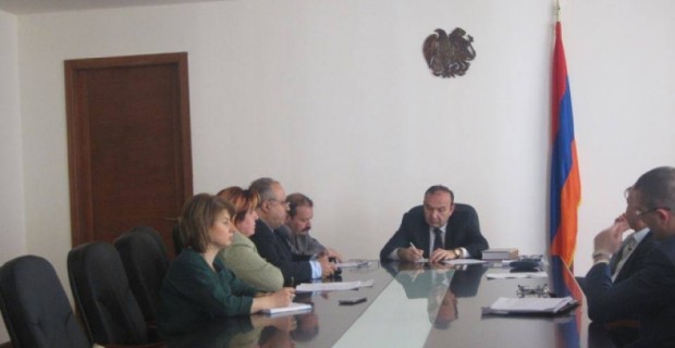 Քննարկվել է լեզվի սահմանադիր մարմին ձևավորելու հարցը