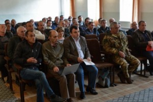 Արցախի վարչապետը Հադրութում հանդիպել է շրջանի համայնքապետներին և ֆերմերներին