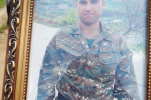 В Зоракане простились с Гариком Мовсисяном