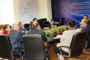 С немецкими специалистами обсуждались детали реабилитационного лечения военнослужащих