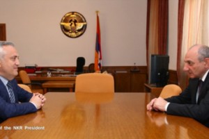Բակո Սահակյանն ընդունել է ԿԲ նախագահ Արթուր Ջավադյանին