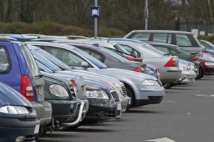 34 տարվա «Մերսեդես», 80-ականների ԶԻԼ եւ ՈՒԱԶ. ավտոպարկերը թեթեւացնում են