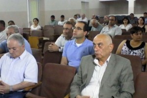 Շնողի գյուղացի. «Ի՞նչ կապ ունի՝ խճից է կեղտոտվում, թե պոչն եք բաց թողնում, գետը 
ցեմենտի գույն ունի»