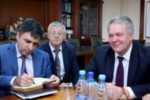 Պաշտպանության նախարարն ընդունել է Ռուսաստանի պատվիրակությանը