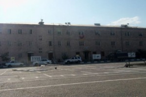 Журналистов везут на территорию полка ППС