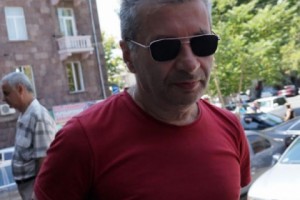 Арменак Кюрегян просит не принимать за основу заявления или информацию любого 
общественного защитника