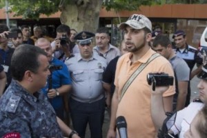 Detained Heritage Party Member Sanasaryan In Poor Health