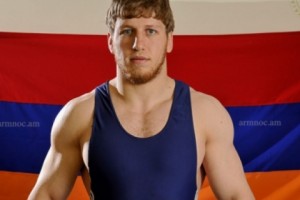 Wrestler Wins First Gold Medal for Armenia at Rio 2016
