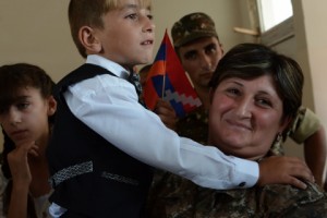 Первый звонок в школе Матагиса