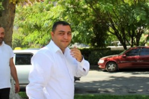 Son of General Manvel Grigoryan Wins Reelection as Etchmiadzin Mayor