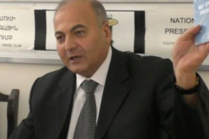 Վիկտոր Դալլաքյանը վերադառնում է ակտիվ քաղաքականություն