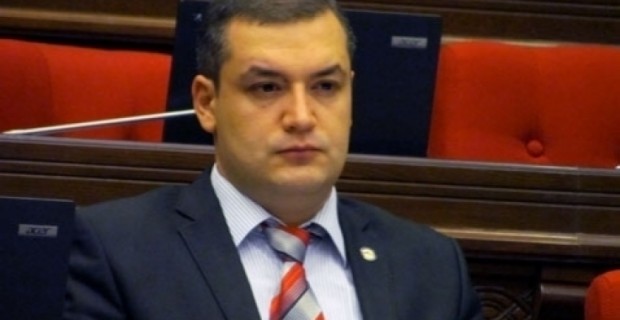 Тигран Уриханян забрал свое заявление об отставке