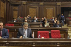 Կեղտի վրա չի կարելի մաքուր էջ սկսել. կամ նախկին թալանի լեգիտիմացման 
մեխանիկան