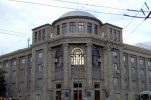 Բժշկական համալսարանը բազմաթիվ վարկային պարտավորություններ ունի
