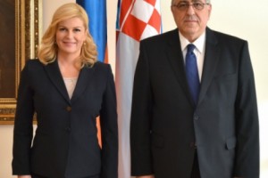 Դեսպան Կիրակոսյանն իր հավատարմագրերը հանձնեց Խորվաթիայի նախագահին