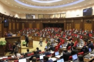 Armenia's Parliament Passes 1,000 AMD Military Personnel Compensation Bill