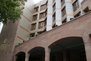 Մեղադրանք է առաջադրվել Վարդենիսի քաղաքապետի նկատմամբ բռնություն գործադրելու համար