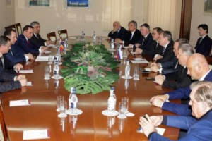 Վիգեն Սարգսյանն ընդունել է Ռուսաստանի Դաշնության Պետական դումայի հանձնաժողովի անդամներին