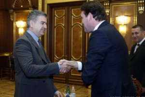 Armenian Prime Minister Discusses Expanded Cooperation with ERBD Official
