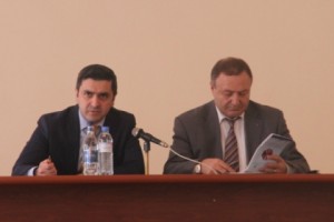 «Ես կանգնած եմ լինելու յուրաքանչյուր գյուղացու կողքին». Արմավիրի մարզում ասել է Արսեն Հարությունյանը
