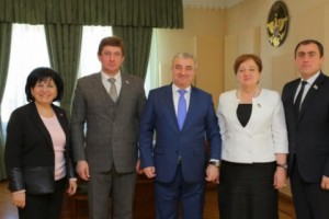 Աշոտ Ղուլյանն ընդունել է Աբխազիայի խորհրդարանական պատվիրակությանը
