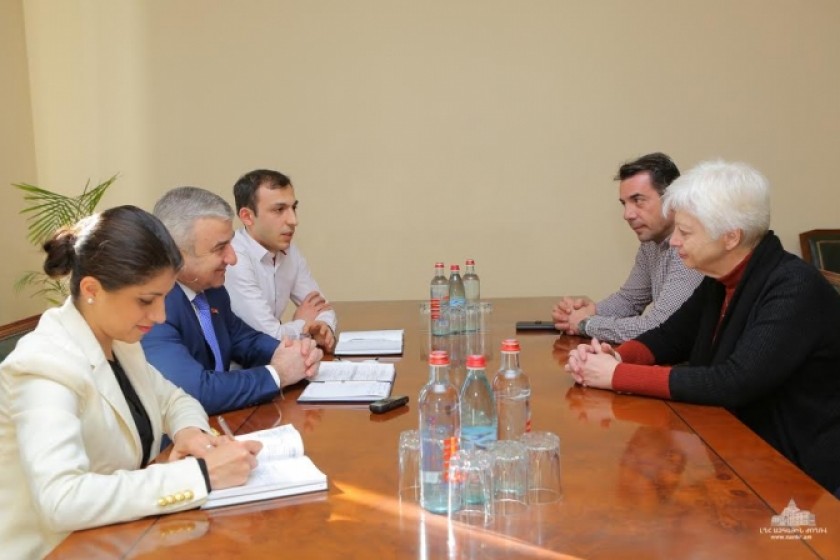 Եվրախորհրդարանի պատգամավոր Էլենի Թեոխարիուսն  այցելել է Արցախի խորհրդարան
