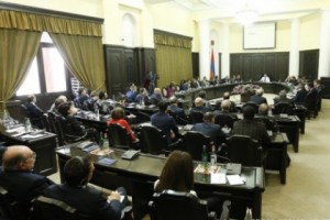 Կառավարությունը վեց ընկերությունների արտոնություններ տվեց