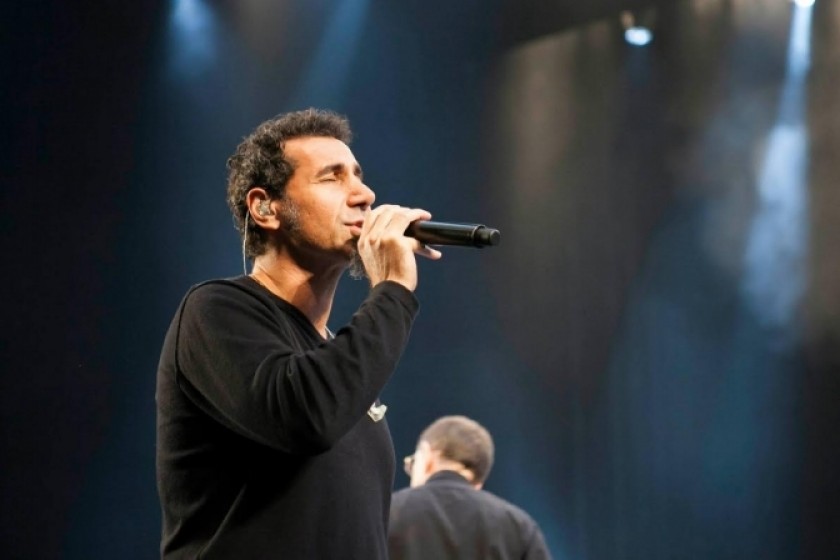 Serj Tankian Appeals for Election Monitors in Armenia