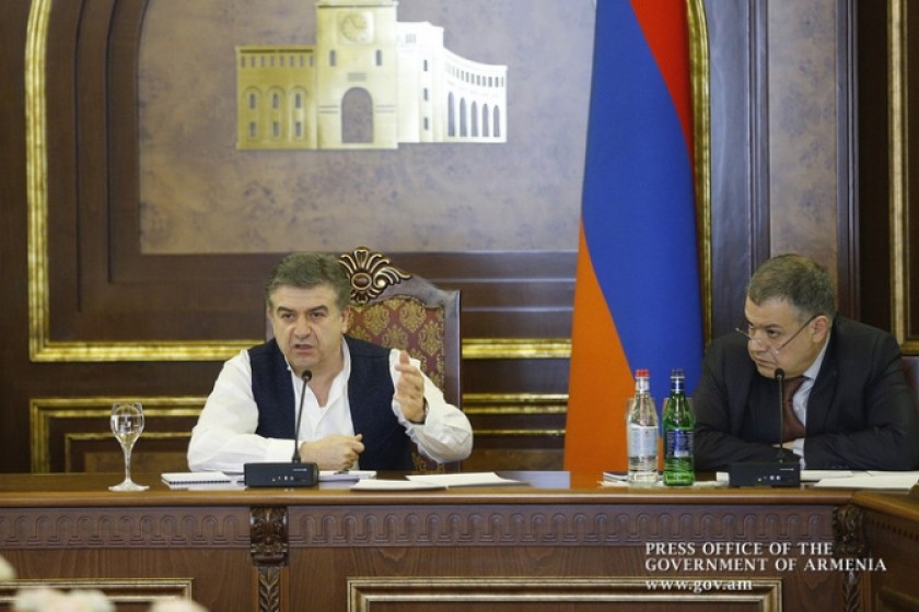 Կարեն Կարապետյանը գերատեսչությունների ղեկավարներին հանձնարարել է եռամսյակը մեկ հանրությանը ներկայացնել ծրագրերի ընթացքի վերաբերյալ հաշվետվություն