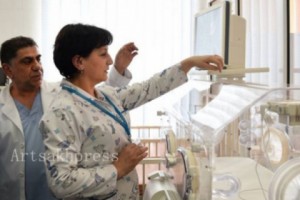 Արցախի երկու բուժհաստատություններ համալրվել են նորածնային ինկուբատորներով