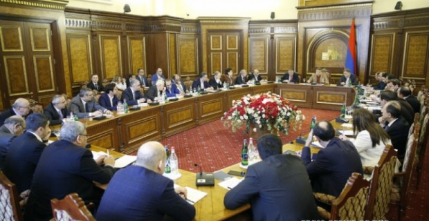 Վարչապետին է ներկայացվել Տտնտեսական զարգացման և ներդրումների ու Բնապահպանության նախարարությունների գերակա խնդիրների և միջոցառումների կատարման ընթացքը