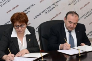 Դպրոցներում մեդիագրագիտություն կդասավանդվի. ԿԳՆ-ն և Մեդիա նախաձեռնությունների կենտրոնը հուշագիր են ստորագրել