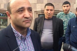 Փաստաբան. Սամվել Բաբայանն ասել է, որ պատերազմի ժամանակ չի փախել, հիմա էլ չի 
փախչի