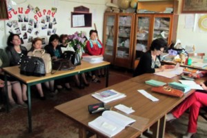 Учителя бастуют: “Мы не смотрим на будущее учеников сквозь пальцы”