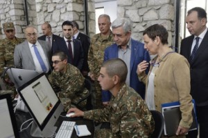 Президент Серж Саргсян присутствовал на официальном старте проекта "Тумо-армия" в Арцахе
