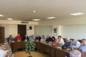 Հանրային խորհրդում քննարկվել են բուժհաստատությունների մասնավորեցման, 
հակածխախոտային նախաձեռնության հարցերը