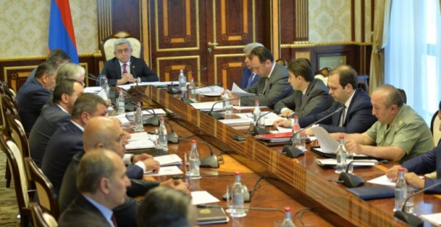 Президент Серж Саргсян провёл заседание Совета национальной безопасности
