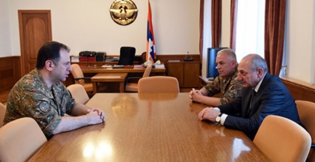 Բակո Սահակյանը հանդիպել է նախարար Վիգեն Սարգսյանին