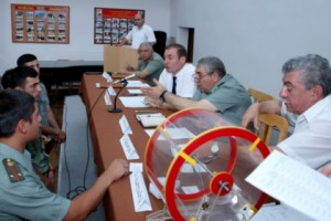 Սպաները վիճակահանությամբ ընտրել են ծառայության վայրերը