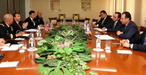 Վիգեն Սարգսյանն ընդունել է Կանզաս նահանգի Ազգային գվարդիայի պատվիրակությանը