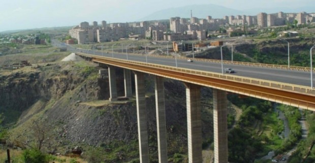 Պարզվել է Դավթաշենի կամրջից ինքնասպանություն գործած երիտասարդի ինքնությունը