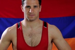 Armenia's Maksim Manukyan Crowned Greco-Roman World Champ in 80 kg Class