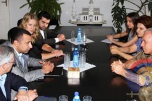 Artsakh Defense Minister Receives Canadian MPs, Activists