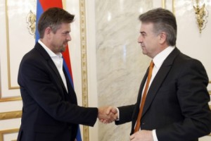 Վարչապետն ընդունել է «Nextury» վենչուրային հիմնադրամի նախագահին