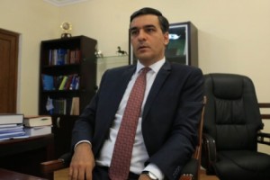 Making Students Pay for Textbooks is Unconstitutional, Says Human Rights Defender