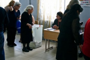 52 համայնքներից 37-ում նույն համայնքապետերն են ընտրվել. ոմանք այդ պաշտոնին են 20 
տարուց ավելի
