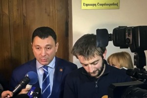 Ուսանողները դադարեցնում են դասադուլն ու հացադուլը․ կանցկացվեն կլոր սեղան 
ձևաչափով 
քննարկումներ