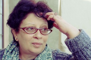 Բալկոնում Նաիրա Մուրադյանն է