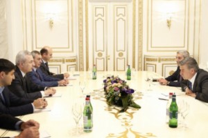Կառավարությունում քննարկվել են ՏՏ ոլորտի հետագա զարգացման հնարավորություններն ու հեռանկարները